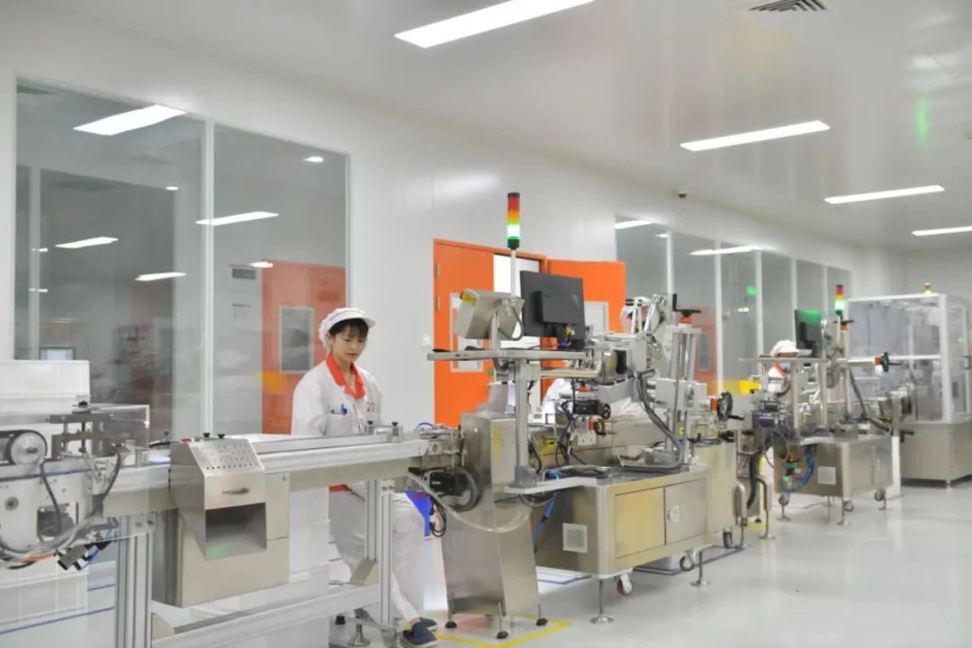 海州：吹響復(fù)工“集結(jié)號” 拼出發(fā)展“加速度”！4.jpg